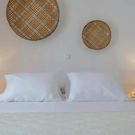 33 Apartament *