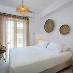 33 Apartmán