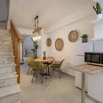 33 Apartmán