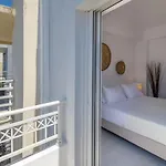 33 Apartmán